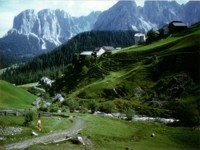 Sentiero verso il Rifugio Genova