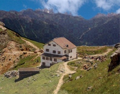 Rifugio Roda di Vael