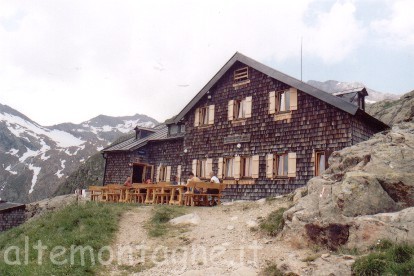 Rifugio Cremona alla Stua / Magdeburgerhutte